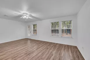 4818 Blue Water Cir, Granbury, TX 76049 - Photo 8