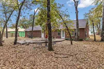 4818 Blue Water Circle, Granbury, TX 76049 - Photo 20