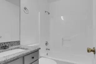 4818 Blue Water Cir, Granbury, TX 76049 - Photo 18