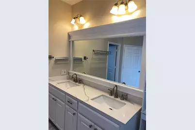 2920 Pinehurst, Grand Prairie, TX 75104 - Photo 18