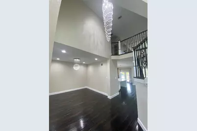 2920 Pinehurst, Grand Prairie, TX 75104 - Photo 2