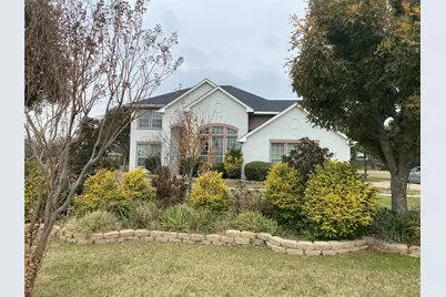 2920 Pinehurst, Grand Prairie, TX 75104 - Photo 1