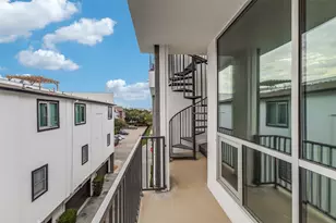 739 Cannen John Ln, Dallas, TX 75204 - Photo 2