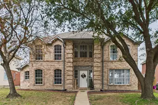 821 Woodridge Dr, DeSoto, TX 75115 - Photo 1