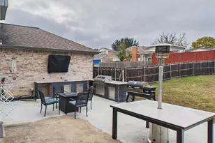 821 Woodridge Dr, DeSoto, TX 75115 - Photo 24