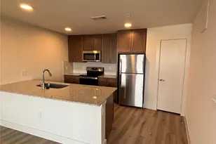 300 N McDonald St, McKinney, TX 75069 - Photo 4