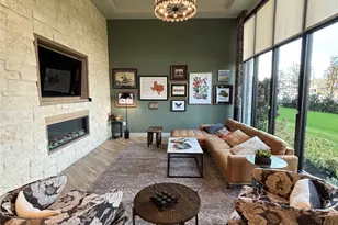 300 N McDonald St, McKinney, TX 75069 - Photo 14