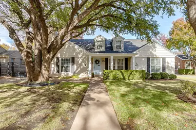 3642 S Hills Avenue, Fort Worth, TX 76109 - Photo 1