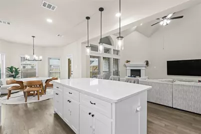 14892 Hometown Drive, Frisco, TX 75035 - Photo 4