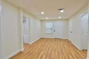 2605 Coble Ct, Bedford, TX 76021 - Photo 18