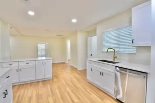 2605 Coble Ct, Bedford, TX 76021 - Photo 8