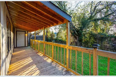 5528 Lake View Drive, Granbury, TX 76048 - Photo 6