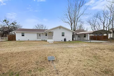 202 Blocker Street, Bridgeport, TX 76426 - Photo 2