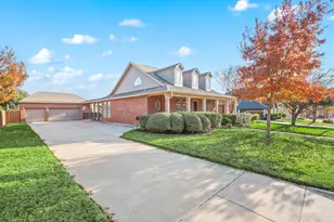 12316 Silver Maple Dr, Fort Worth, TX 76244 - Photo 2