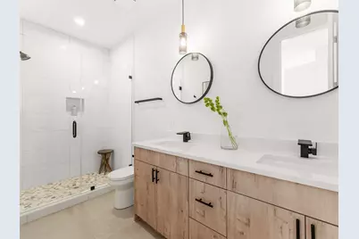 2019 N Prairie Avenue #207, Dallas, TX 75204 - Photo 24