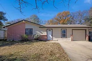 2821 N Bell Ave, Denton, TX 76209 - Photo 2