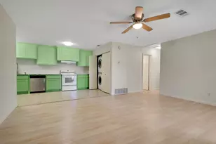 2821 N Bell Ave, Denton, TX 76209 - Photo 8