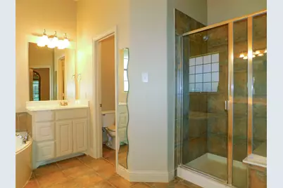 2286 Magic Mantle Drive, Lewisville, TX 75056 - Photo 18