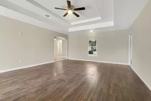 2821 N Bell Ave, Denton, TX 76209 - Photo 4