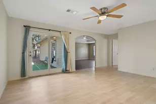 2821 N Bell Ave, Denton, TX 76209 - Photo 6