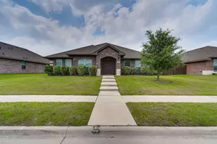 535 Cottonview Dr, Waxahachie, TX 75165 - Photo 2