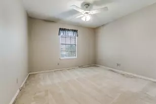 9320 Whitehurst Dr, Dallas, TX 75243 - Photo 22