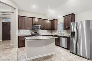 2401 Solomons Pl, Wylie, TX 75098 - Photo 4