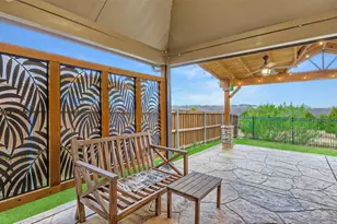 2401 Solomons Pl, Wylie, TX 75098 - Photo 12