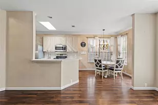 3813 Oak Leaf Ln, Bedford, TX 76021 - Photo 4