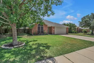 138 Cottonwood Ln, Little Elm, TX 75068 - Photo 16