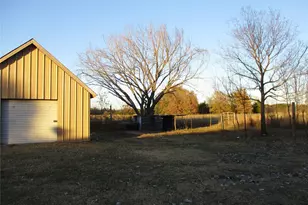 3665 Co Rd 2205, Ivanhoe, TX 75447 - Photo 4