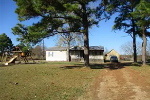 3665 Co Rd 2205, Ivanhoe, TX 75447 - Photo 2