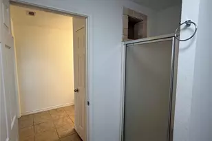 205 S Pkwy Dr, Alvarado, TX 76009 - Photo 18