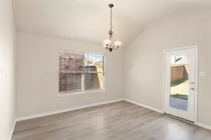 928 Wood Brook Dr, Grand Prairie, TX 75052 - Photo 16