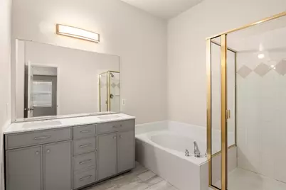 928 Wood Brook Drive, Grand Prairie, TX 75052 - Photo 32