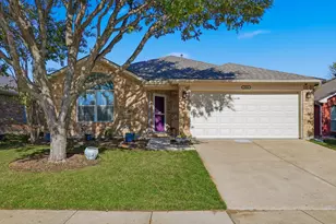 1921 Caddo St, Little Elm, TX 75068 - Photo 2