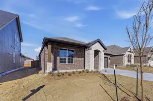 3509 Helena St, Gainesville, TX 76240 - Photo 2