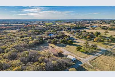 1005 Hickey Court, Granbury, TX 76049 - Photo 36