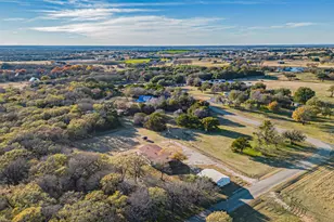 1005 Hickey Ct, Granbury, TX 76049 - Photo 36