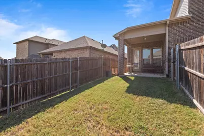 3615 Adriana Avenue, Irving, TX 75038 - Photo 32