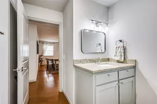 409 W Johnson St, Denison, TX 75020 - Photo 14