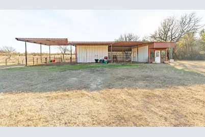 4286 County Road 156, Bluff Dale, TX 76433 - Photo 14