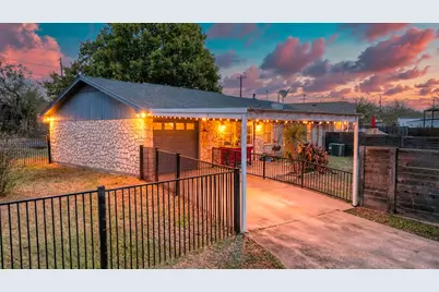 506 E Barton Street, Granbury, TX 76048 - Photo 30