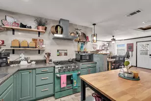 506 E Barton St, Granbury, TX 76048 - Photo 1