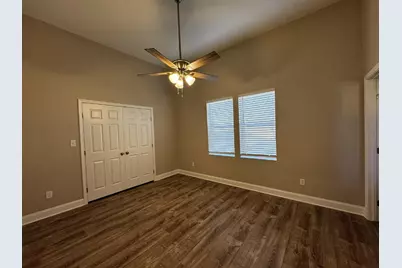 939 Frey, Stephenville, TX 76401 - Photo 6