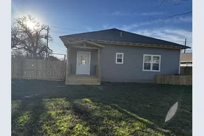 939 Frey, Stephenville, TX 76401 - Photo 2