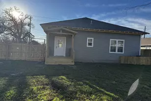 939 Frey, Stephenville, TX 76401 - Photo 2