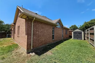 2544 Cattail Ln, Carrollton, TX 75006 - Photo 4