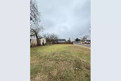 4901 Colonial Avenue, Dallas, TX 75215 - Photo 2