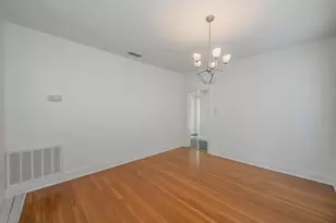 2412 Kenley St, Fort Worth, TX 76107 - Photo 10